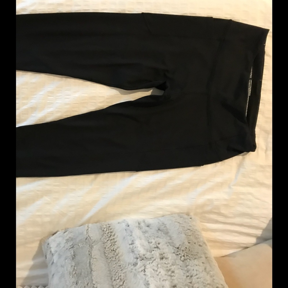 Victoria Secret Sport VSX Knockout Tight 2 pocket